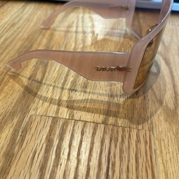 Dior Solight1 Oversized Sunglasses - Picture 4 of 11